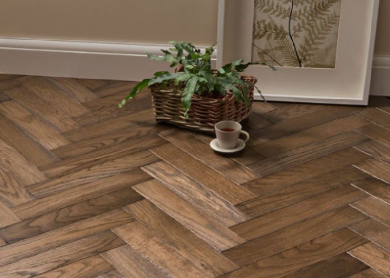 PARQUETS FLOORING