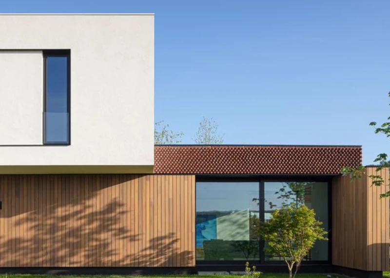 Thermo Ayous Cladding: Lightweight Elegance with Lasting Performance
