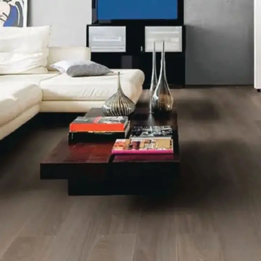 OAK PINE Laminated Wooden Flooring